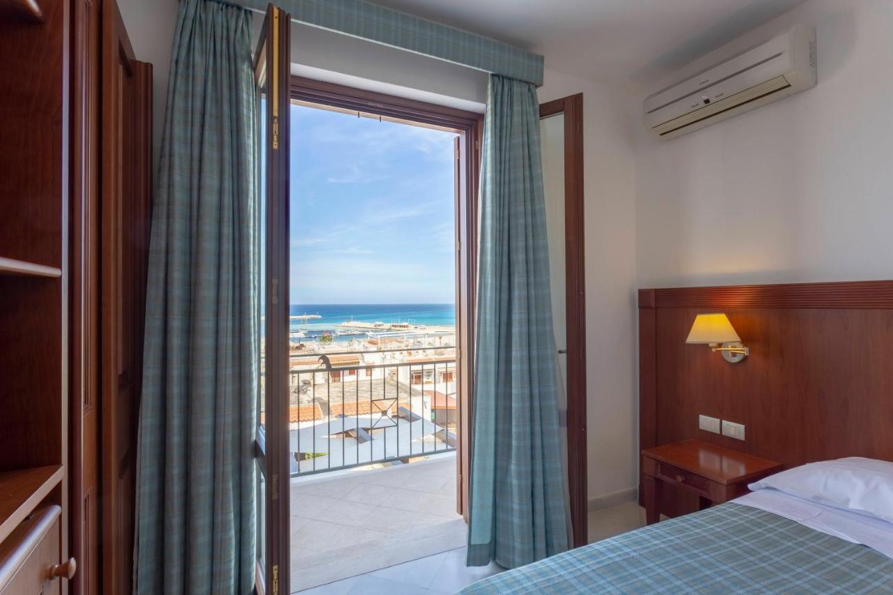 Albergo Auralba Сан-Вито-Ло-Капо Экстерьер фото